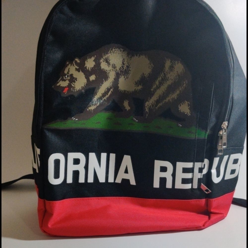 Iconic California Bear‎ Backpack